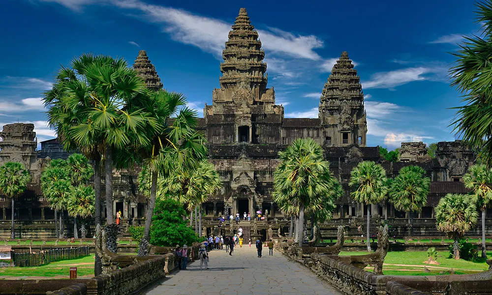 Private Angkor Wat Tour from Siem Reap <img src=https://globalxplorers.com/wp-content/uploads/2022/12/Active.png class=activebut>