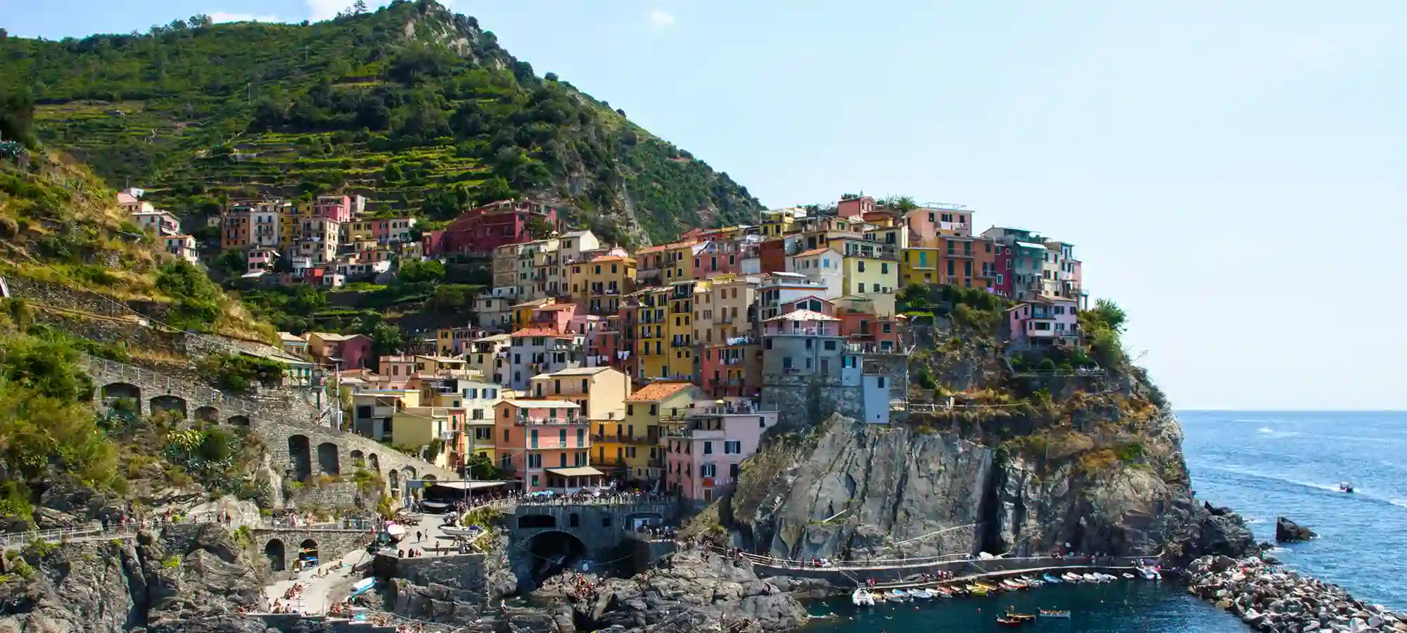 Manarola, ItalyZakynthos, GreeceParthenon, Athens, GreeceOia, Santorini, Greece Acropolis, Athens, Greece - GlobalXplorers