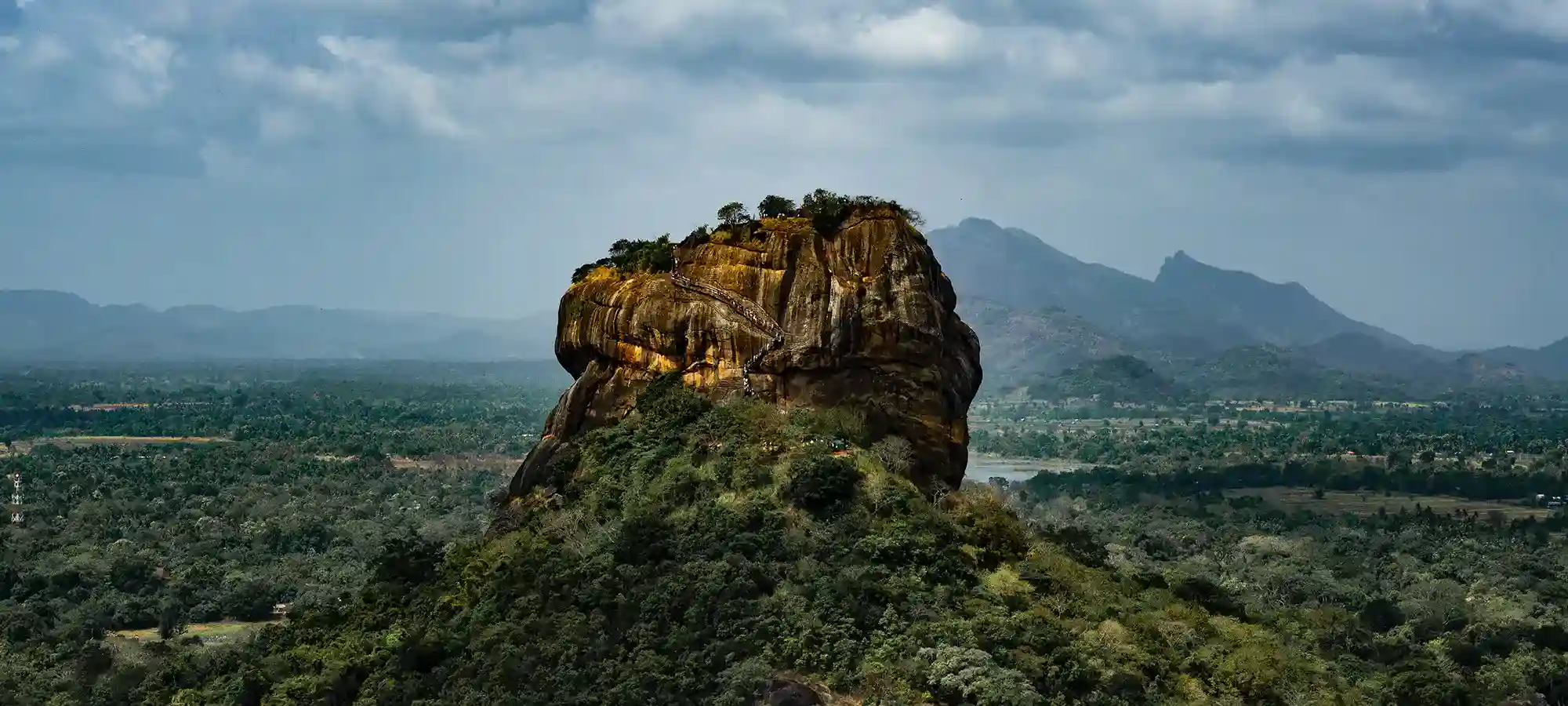Sigiriya Rock - GlobalXplorers