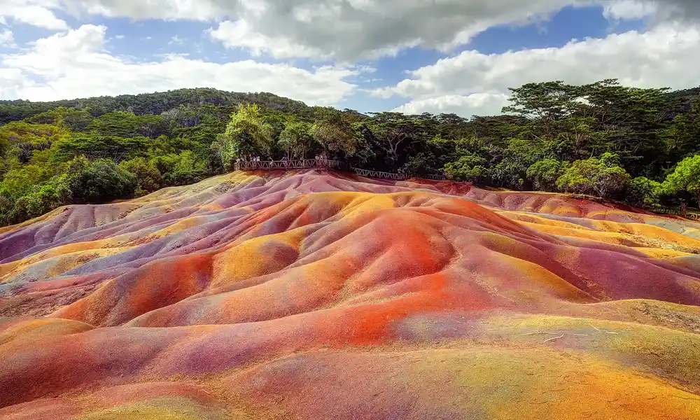 Chamarel seven colored Earth - GlobalXplorers