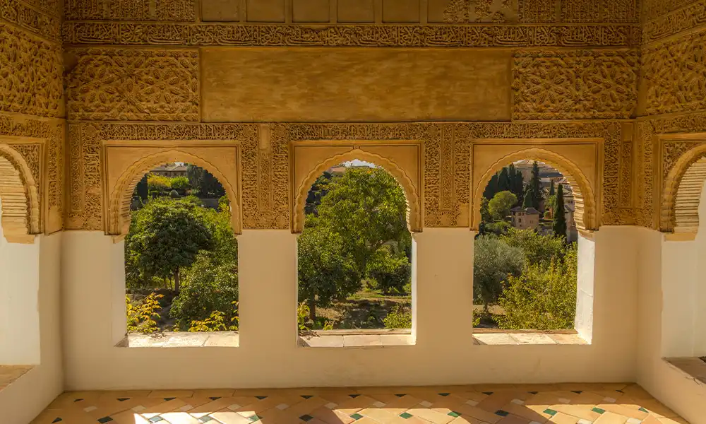 Day 9 Granada | Private walking tour Alhambra (3hrs) | Private walking tour Albaicin and Sacromonte (3hrs)